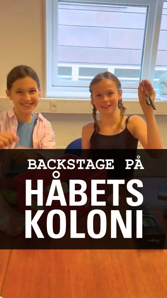 Hvad laver holdet på HÅBETS KOLONI, når de ikke er på scenen?

Gult hold har sendt os den her video, så I kan få et kig bag kulisserne 💛🎬

#håbetskoloni